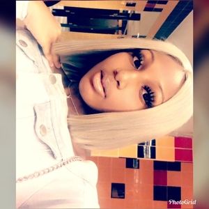 Meet your Posher, Donya